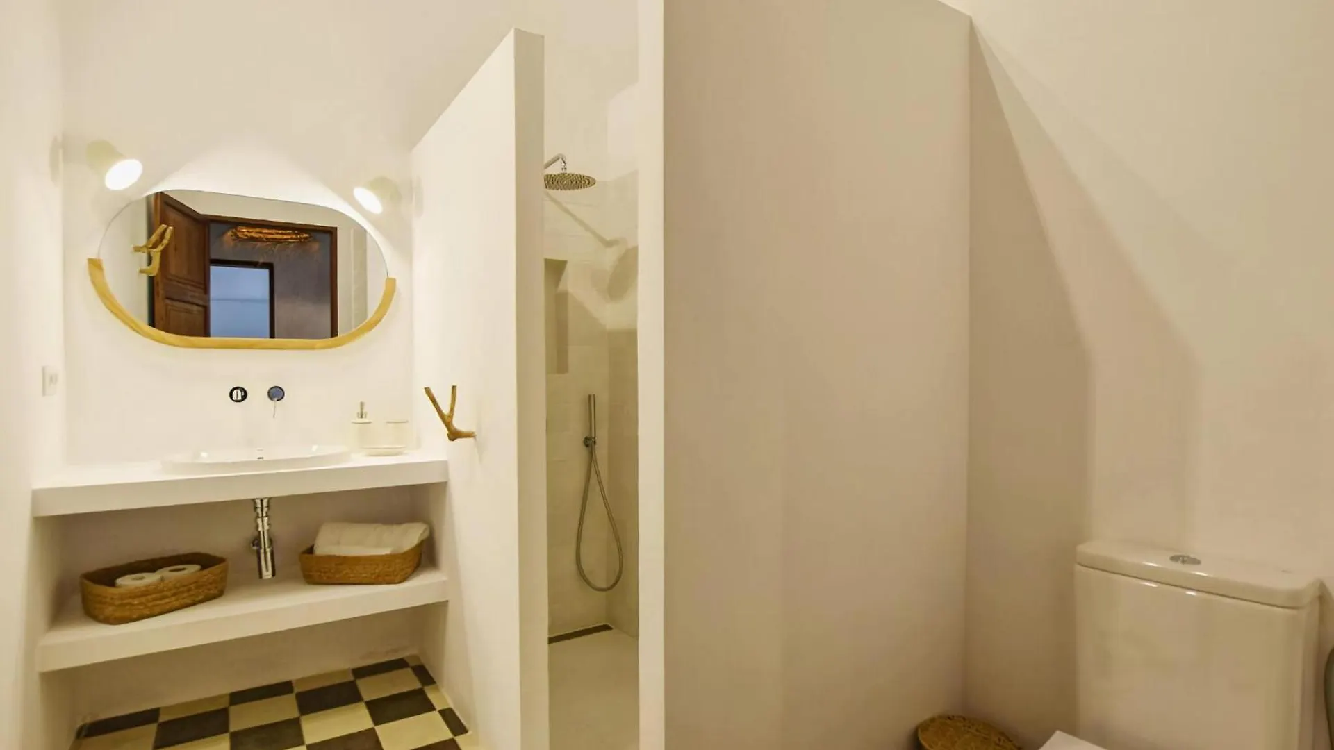 Cosy Holiday Home With Swimming Pool Biniamar